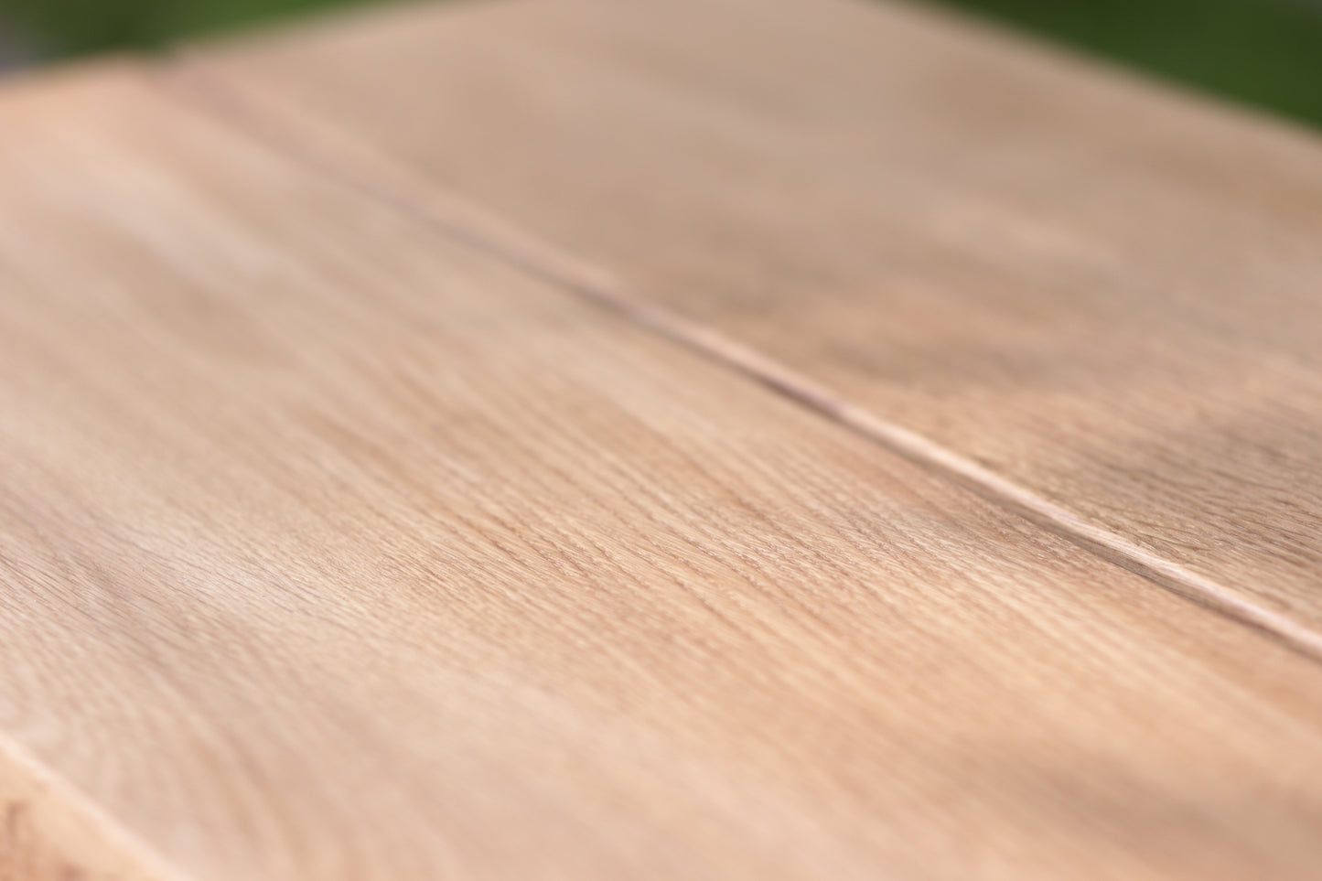 UBBOTUGGI MOMENTUMAIRE OAK BENCH. European solid oak surface. 